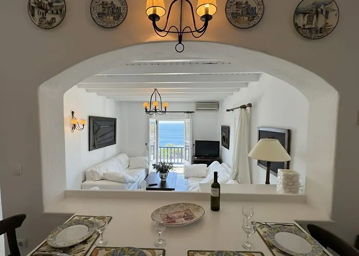 Scenic Stylish 2 Bd House Facing The Sea Dom wakacyjny *