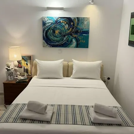 Scenic Stylish 2 Bd House Facing The Sea *