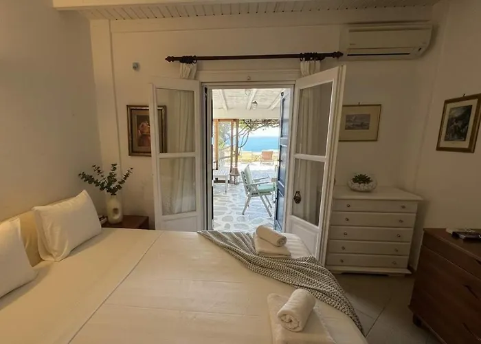 Scenic Stylish 2 Bd House Facing The Sea Elia (Mykonos)