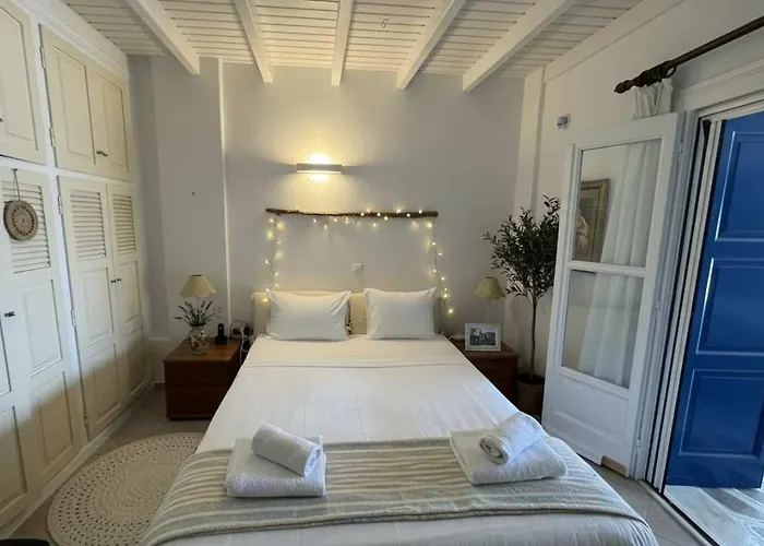 Scenic Stylish 2 Bd House Facing The Sea Elia (Mykonos)